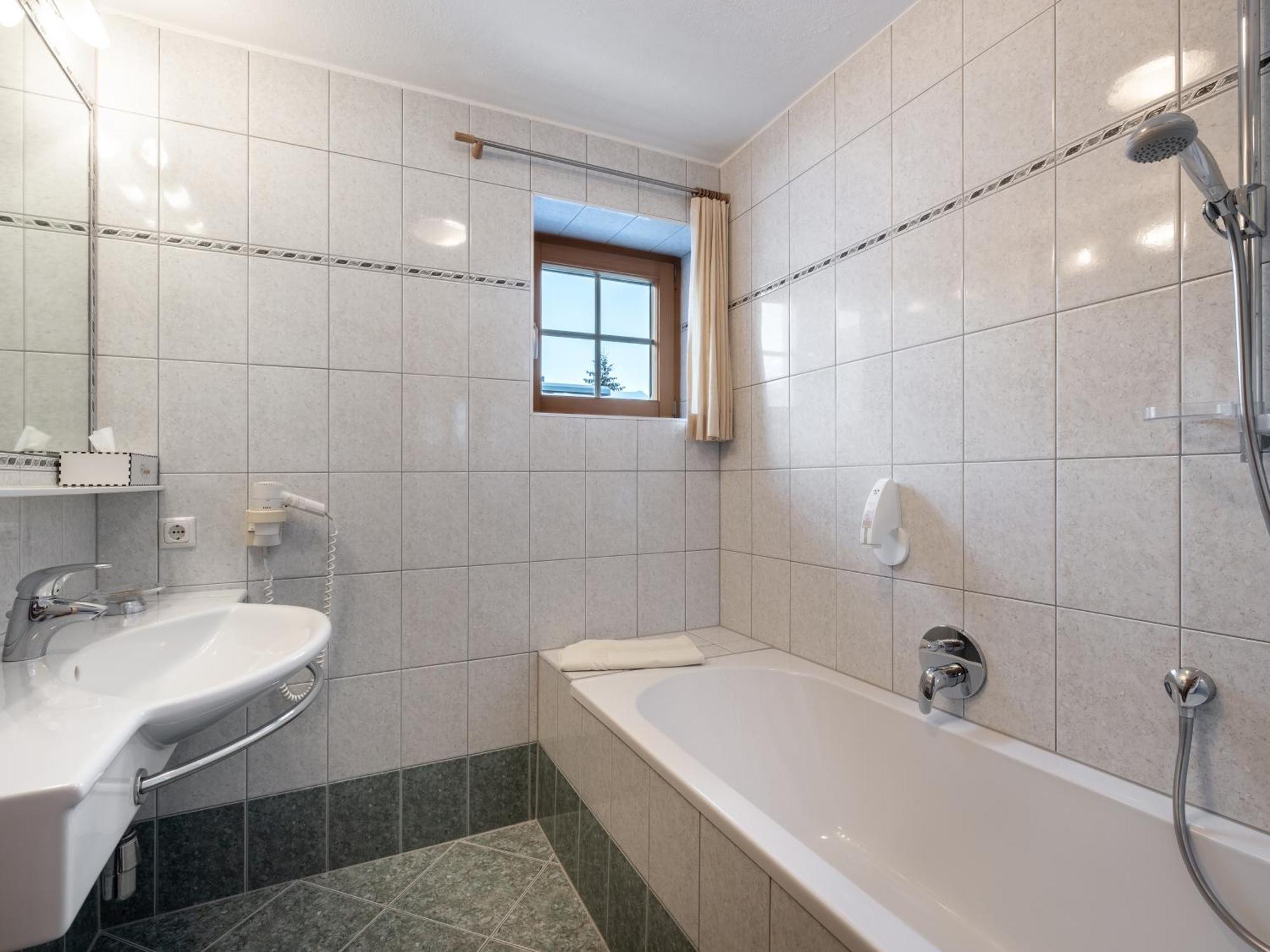 Hotel Garni Europa Sankt Anton am Arlberg Kültér fotó